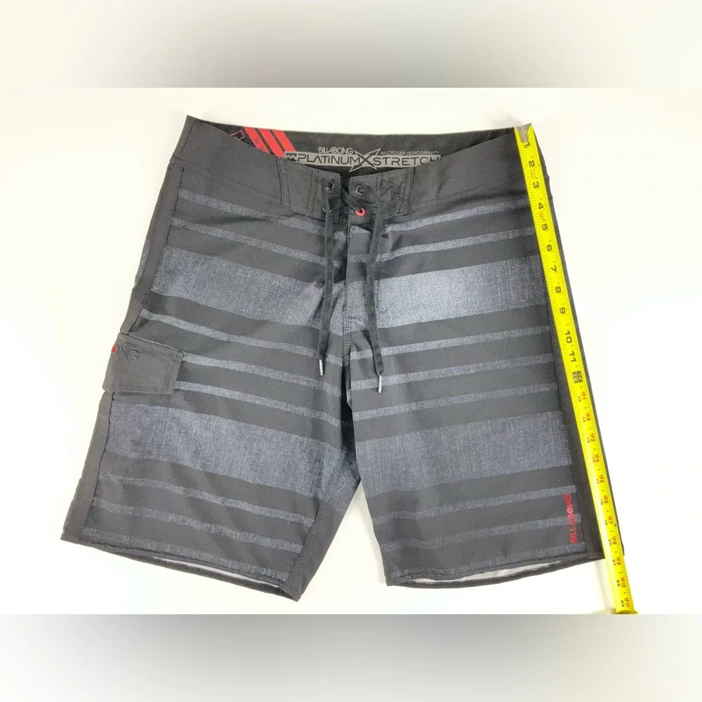 Billabong‎ Platinum Stretch Men's Black and Gray Striped Board Shorts Size 34